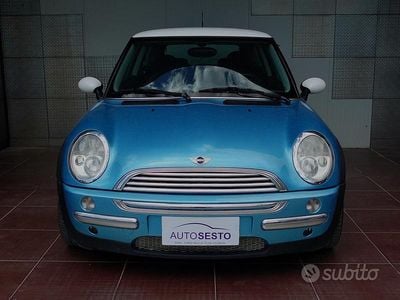 Usata Mini Cooper 115 CV (84 kW) 2004 Utilitaria