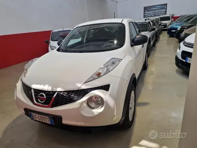 Usata Nissan Juke Tekna 117 CV (86 kW) 2011 Bianco SUV