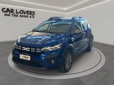 Usata Dacia Sandero Comfort 101 CV (74 kW) 2023 Blu iron Utilitaria