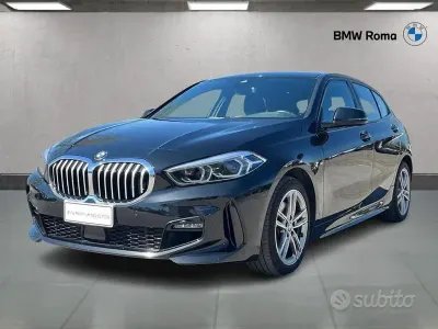 Begagnad BMW 116 M Sport 109 HK (80 kW) 2023 Svart Halvkombi