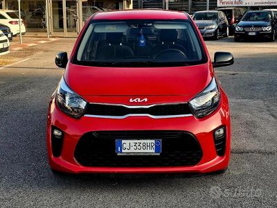 Usata Kia Picanto X-Line 2022 Rosso Utilitaria