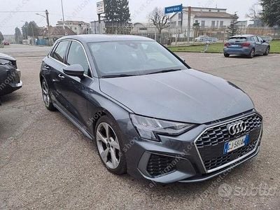 Usata Audi A3 S-Line 150 CV (110 kW) 2022 Grigio Berlina