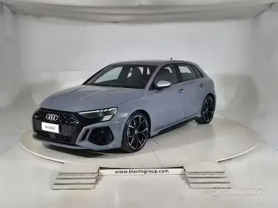 Usata Audi RS3 Ambiente 400 CV (294 kW) 2022 Blu Berlina