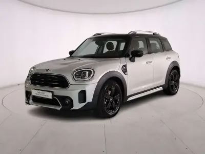 Usata Mini Cooper Countryman Classic 136 CV (100 kW) 2021 White silver SUV