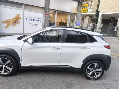 Usata Hyundai Kona 120 CV (88 kW) 2018 Bianco SUV