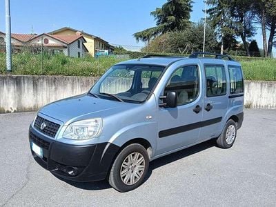 Begagnad Fiat Doblò Active 103 HK (75 kW) 2008 Blå Minibuss