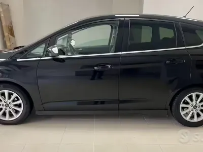 Usata Ford C-MAX Titanium 120 CV (88 kW) 2019 Nero Monovolume