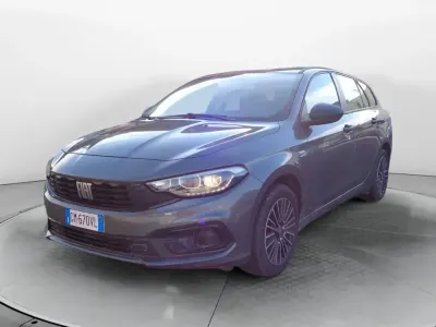 Usata Fiat Tipo 100 CV (73 kW) 2023 Grigio Station wagon