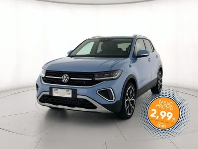 Usata VW T-Cross Style 116 CV (85 kW) 2024 Clear blue metallizzato SUV