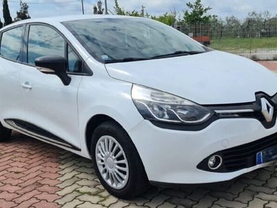 usata Renault Clio IV 1.2 75CV 5 porte GPL Costume National