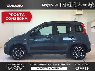 Usata Fiat Panda City Life 70 CV (51 kW) 2022 Blu Utilitaria