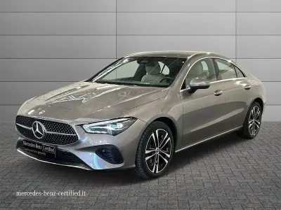 Usata Mercedes CLA200 Advanced Plus 150 CV (110 kW) 2025 Grigio montagna metallizzato Coupé