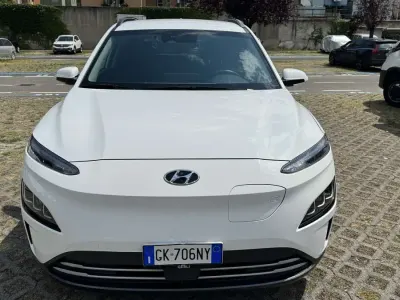 Usata Hyundai Kona Style 100 kW (136 CV) 2022 SUV