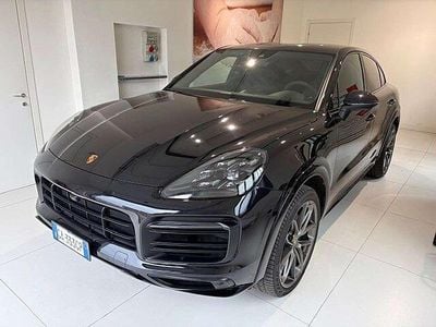 Usata Porsche Cayenne 340 CV (250 kW) 2020 Nero metallizzato SUV