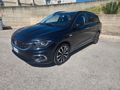 Usata Fiat Tipo Business 120 CV (88 kW) 2017 Blu Station wagon