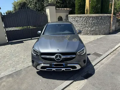 Usata Mercedes GLC200 Executive 163 CV (119 kW) 2022 Grigio SUV