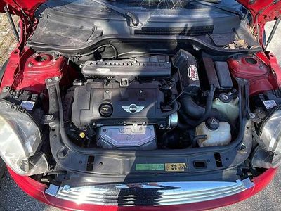 Usata Mini Cooper Pepper 120 CV (88 kW) 2006 Rosso Utilitaria