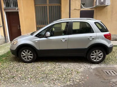 Usata Fiat Sedici Dynamic 120 CV (88 kW) 2010 Grigio SUV