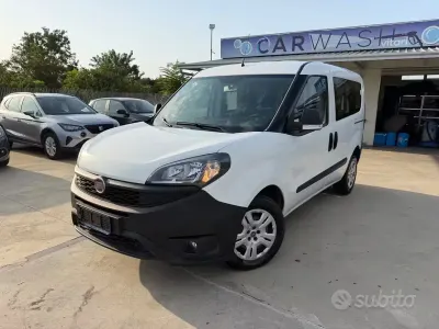 Usata Fiat Doblò 95 CV (69 kW) 2019 Bianco Monovolume