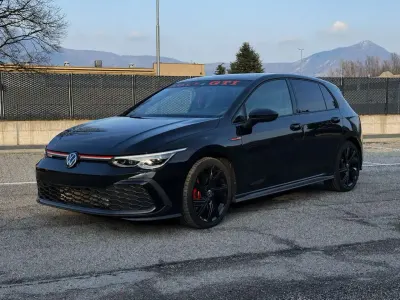 Usata VW Golf VIII GTI 245 CV (180 kW) 2023 Nero Berlina