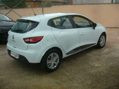 Usata Renault Clio IV 90 CV (66 kW) 2018 Bianco Berlina
