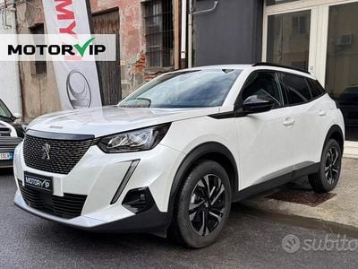 Usata Peugeot 2008 Allure 101 CV (74 kW) 2022 Bianco SUV