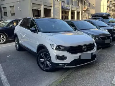 Usata VW T-Roc Advance 150 CV (110 kW) 2022 SUV