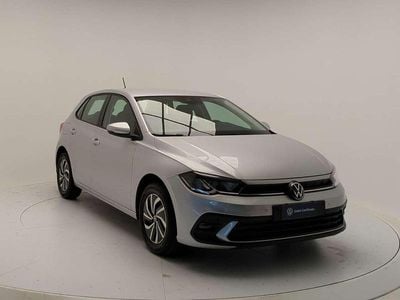 Usata VW Polo Life 95 CV (69 kW) 2023 Reflex silver Utilitaria