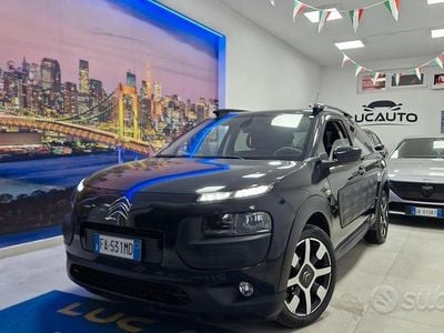 Usata Citroën C4 Cactus Shine 100 CV (73 kW) 2015 Nero Utilitaria