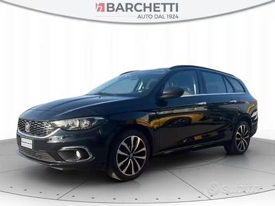 Usata Fiat Tipo Lounge 120 CV (88 kW) 2018 Grigio scuro Station wagon