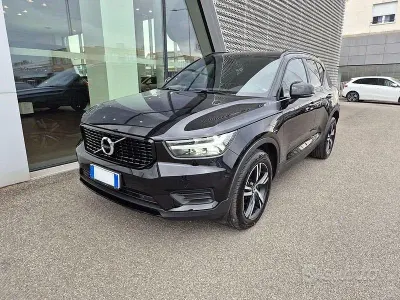 Usata Volvo XC40 R-Design 163 CV (119 kW) 2022 Nero SUV