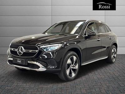 Nuova Mercedes GLC300e 197 CV (144 kW) 2025 Nero ossidiana SUV