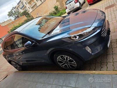 Usata Ford Kuga Titanium 2020 Blu SUV