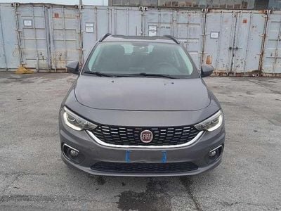 Usata Fiat Tipo Lounge 120 CV (88 kW) 2018 Grigio Station wagon