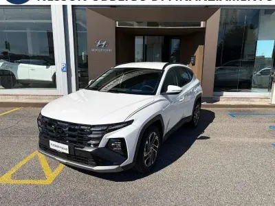 Nuova Hyundai Tucson 239 CV (175 kW) 2026 Bianco SUV