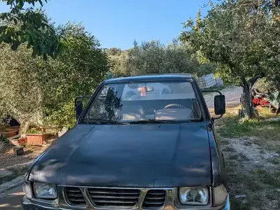 Usata Isuzu Campo 76 CV (55 kW) 1991 Nero Pick-up
