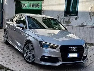 Usata Audi A3 S-Line 105 CV (77 kW) 2014 Grigio Berlina