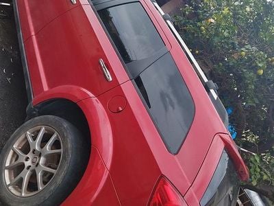 Usata Fiat Freemont 170 CV (125 kW) 2012 Rosso SUV