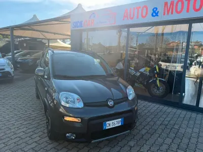 Usata Fiat Panda Red 69 CV (50 kW) 2023 Grigio Utilitaria