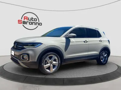 Usata VW T-Cross Advance 150 CV (110 kW) 2022 Grigio SUV