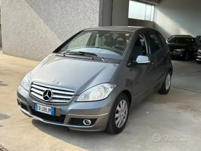 Usata Mercedes A160 Avantgarde 82 CV (60 kW) 2010 Grigio Berlina