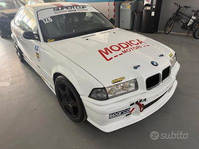 Usata BMW M3 Sport Line 320 CV (235 kW) 1994 Bianco Coupé