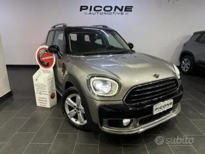 Usata Mini Cooper D Countryman Business 150 CV (110 kW) 2019 Grigio SUV