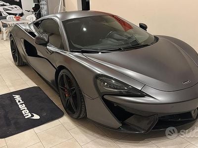 Usata McLaren 540C 540 CV (397 kW) 2017 Grigio Coupé