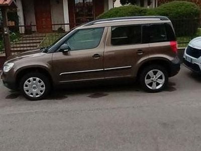 Usata Skoda Yeti GreenLine 105 CV (77 kW) 2011 Marrone SUV