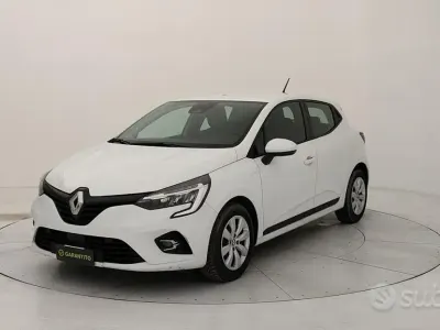 Usata Renault Clio V Business 86 CV (63 kW) 2021 Bianco Berlina