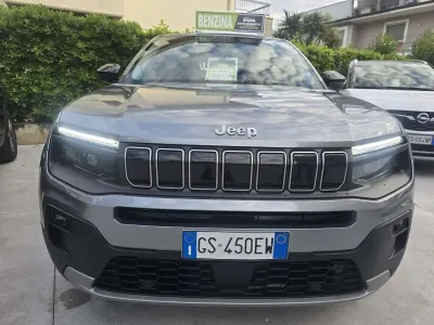 Käytetty Jeep Avenger