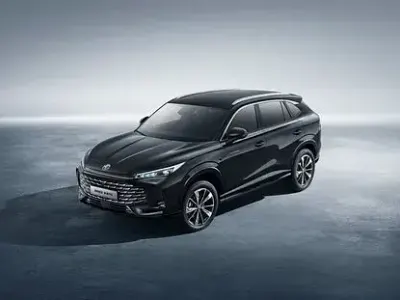 Nuova MG HS 143 CV (105 kW) 2025 Argento SUV