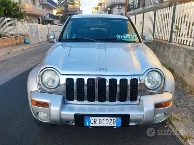 Usata Jeep Cherokee 143 CV (105 kW) 2004 SUV