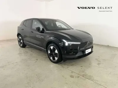 Usata Volvo EX30 Core 200 kW (272 CV) 2024 Nero SUV